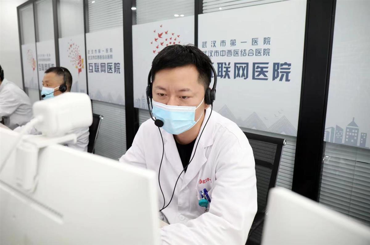 三码必中一免费一肖2025年,三码必中一免费一肖，探索预测与机遇的交融（2025年展望）
