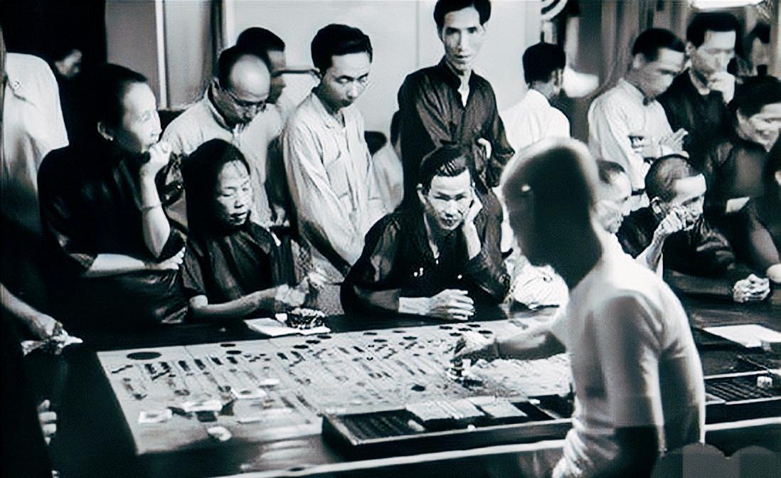 2025年新澳门今晚开奖结果查询,探索未来之门，关于澳门彩票开奖结果的深度解析与查询指南